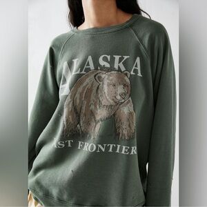 Alaska Graphic Sweatshirt